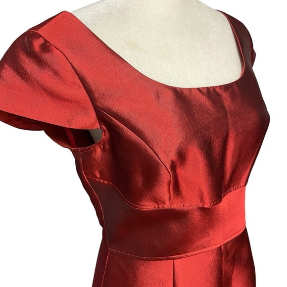 Tahari Sheath Cocktail Silk Blend Dress Size 6 Garnet Red Wedding Guest Party - Picture 4 of 13